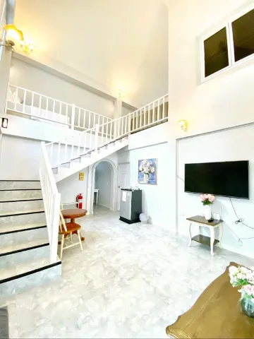 V2 ห้องแฟมิลี่