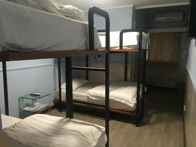 Pensao Lotus Hotels in 