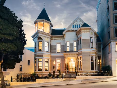 Neighbourgood Sutter Mansion