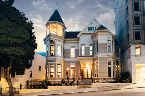 Sutter Mansion - Parkplatz