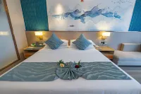 Wuning Yinghu Resort
