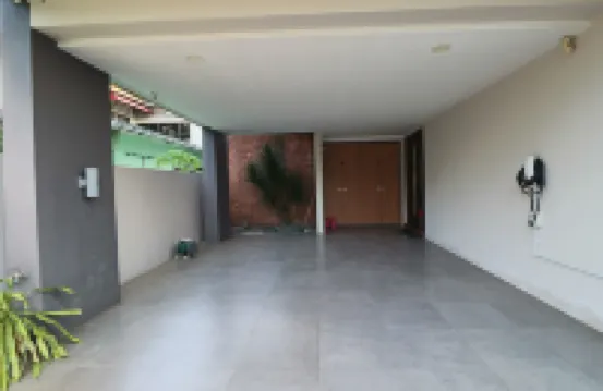 The Summer Villa by Nature Home