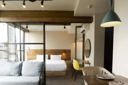 Karaarom Hotel