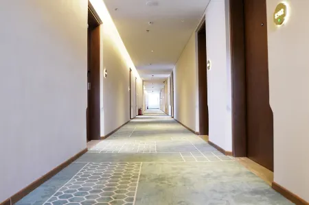 City Wall Homestay (Xiangyang Ancient City North Street Branch) Отели рядом с достопримечательностью «Gulou Culture Square»