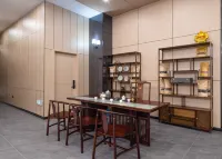Lincang Yunjing Hotel (Lincang No.1 High School Yicheng Experimental School)