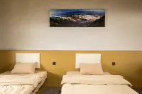 Ding’s Boutique Coffee Manor