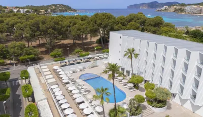 HM Isabela - Adults Only Các khách sạn gần Flamingos Pub Santa Ponsa