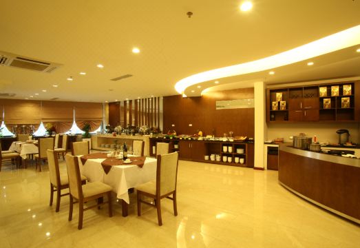 리버사이드 하노이 호텔