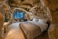 墨野·雪山懸崖ホテル（香格里拉虎跳峽）