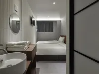 Eight rest Hostel Jong-ro Hotels near Ogan Bridge