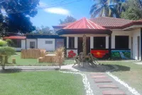 RedDoorz @ Golden Travellers Inn Antique - 2 Sao
