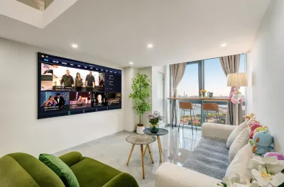 Dulanya MLS River View Apartment Hotel (Nanchang Star Ferris Wheel Store)