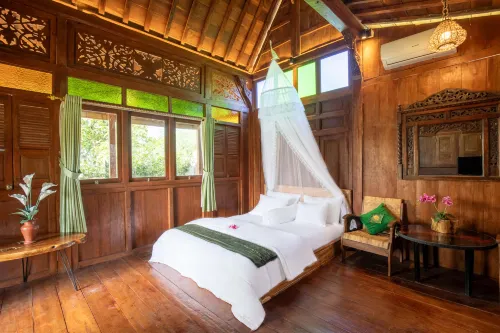 JavaLO Villa Lombok Hotels in Sengkol