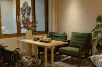 Tiantai Yueting Lanshe Homestay（Guoqing Temple）