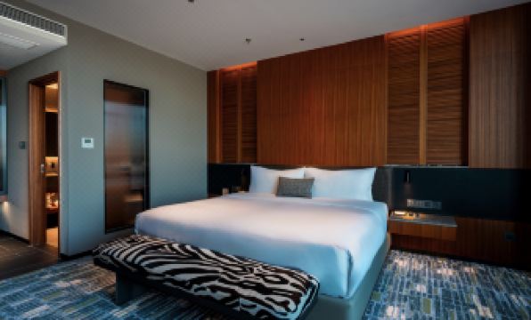 Dalian Anrong Hotel (Xinghai Square Seaview Branch)