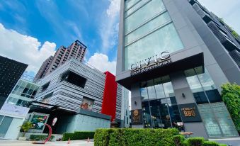 Civic Horizon Hotel & Residence