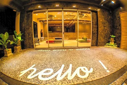 Comet Hotel Surat Thani