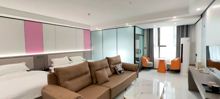Haiyue Grand Hotel Hotels in Nanzhao