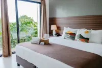 Spacio Caliraya Events Venue and Resorts - Balkoner