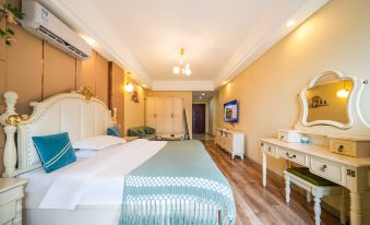 Liubai Cinema Luxury Boutique Hotel (Quanzhou Puxi Wanda Plaza)