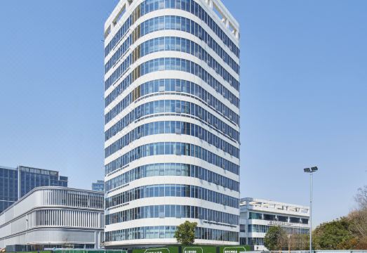 항저우 푸킹 호텔의 넓고 밝은 객실