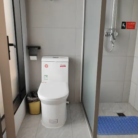 Dongping Jinjia Hotel Hotele w: Powiat Dongping
