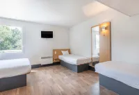 B&B Hotel Marseille Aéroport Saint-Victoret Hotels in Marignane