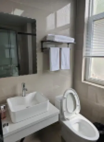Shangnan Jinsixia Guobin Grand Hotel