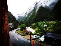柞水瑞霖客棧（營盤鎮朱家灣村店） - 山景