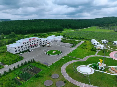 Arxan Post Road Harbor Hotel Отели рядом со станцией Aershan Railway Station