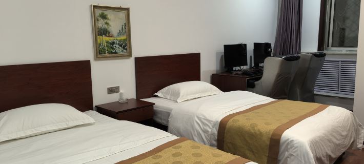 Jianianhua Wangluo Hotel Hoteles en Xixian