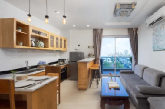 Amana Hotel & Residences