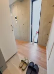 إيديس أساكوسا