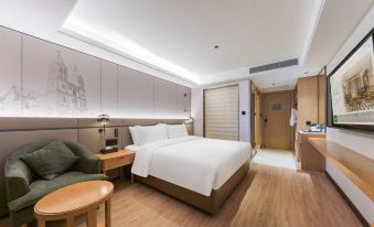 Qingdao Railway Station Zhanqiao Meilun Hotel