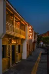 Taoyi Longzhu Hotel Hotels near Jingdezhen Imperial Kiln Museum