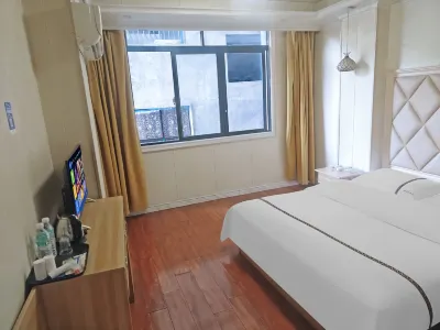 Nayong Qiandihong Hotel Hotel di Nayong County