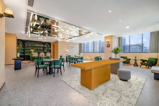 Adoor Suites Guangming City Shenzhen Отели рядом с достопримечательностью «Guangming Mass Sports Center»