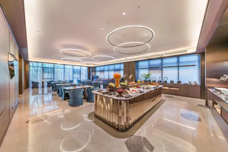 Orange Crystal Hotel Shanghai Jinqiao Отели рядом с достопримечательностью «Shanghai Pudong New Area Administration Institute»