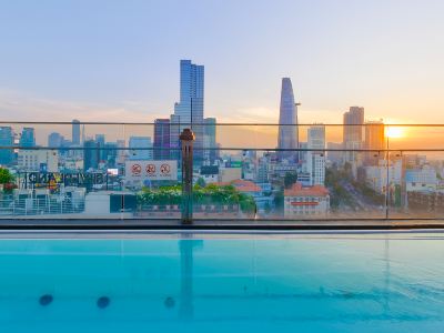 Winsuites Saigon Hotel