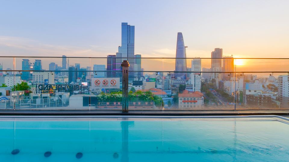 Winsuites Saigon Hotel
