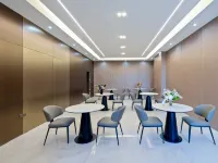 Boyue Hotel (Urumqi High-Speed Railway Station North Square Branch) Hotels in Urumqi