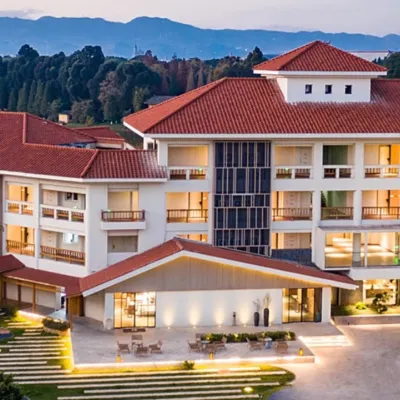 Jianguo HIDDEN Hotel (Kunming Dianchi Haigeng Park) Hotels near Kunming Dragon Gate