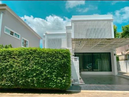 Monte Villa Chiang Mai Отели рядом с достопримечательностью «Zen Paradise Chiang Mai Villa»