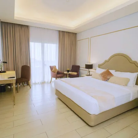 MCollection - Scenic Tagaytay Getaway with Taal Views