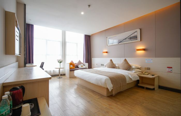 Youying Hotel (Dongxing Dongmeng Avenue)