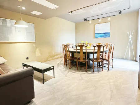 Wuxi Taihu Yaogeli Homestay Отели рядом с достопримечательностью «Junzhang Mountain»