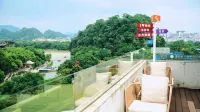 Li River Purejoy Hotel Guilin (Elephant hill Park and TwoRiver & FourLake landscape) - con vista montagne
