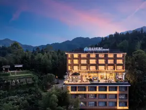Yinmo Resort Hotel (Longji Terrace)