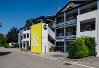B&B HOTEL Grenoble Université 1 크홀르 호텔