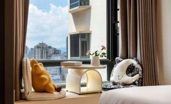 Yunxi CLOUD Designer Audio-Visual Smart Homestay (Nanping Street Old Town)